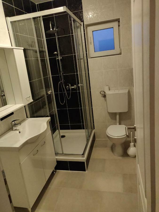 Kuca Za Odmor Postonjski Maslenica Exterior photo